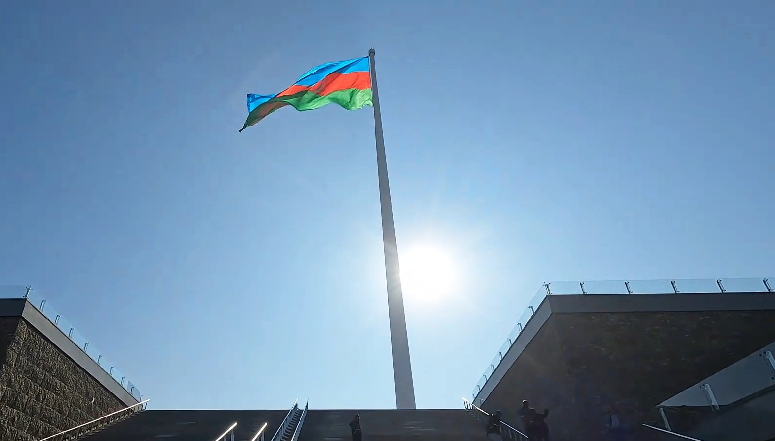 Азербайджан підтримує Україну, а нове дослідження повертає до історії Південного Кавказу